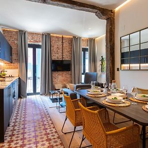 Class Bilbao Ac By Staynnapartments